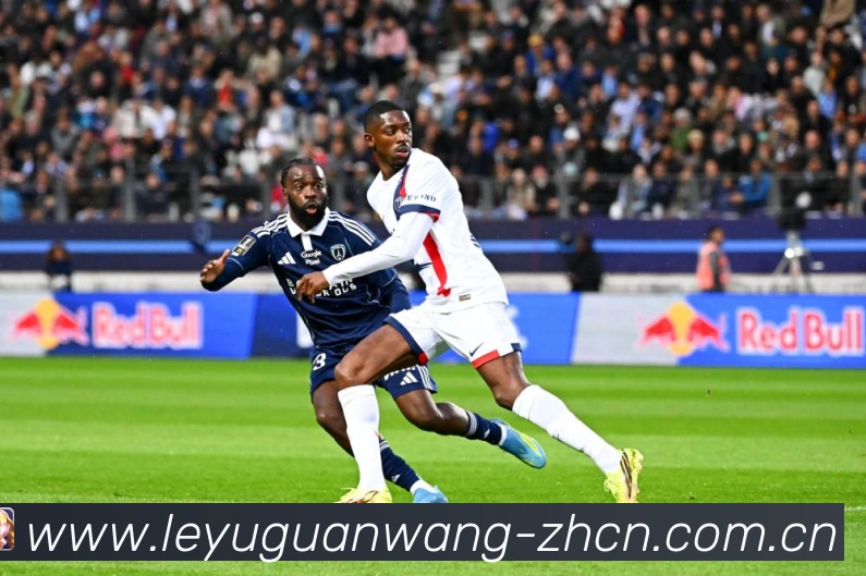 三分王之争东契奇伤退克努佩尔领先七球稳居联盟榜首专题观察:最新赛事动态与深度分析 三分王之争东契奇伤退克努佩尔领先七球稳居联盟榜首专题观察:最新赛事动态与深度分析